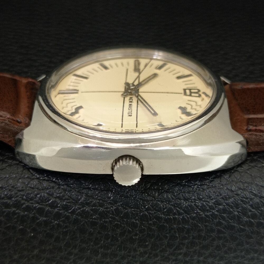 Vintage 1983 Citizen Manual Wound Mens Silver Watch & Silver Accents - Picture 5 of 9